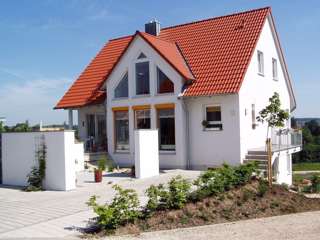 The Art of Welcoming: 7 Tips to Create an Inviting House Entrance