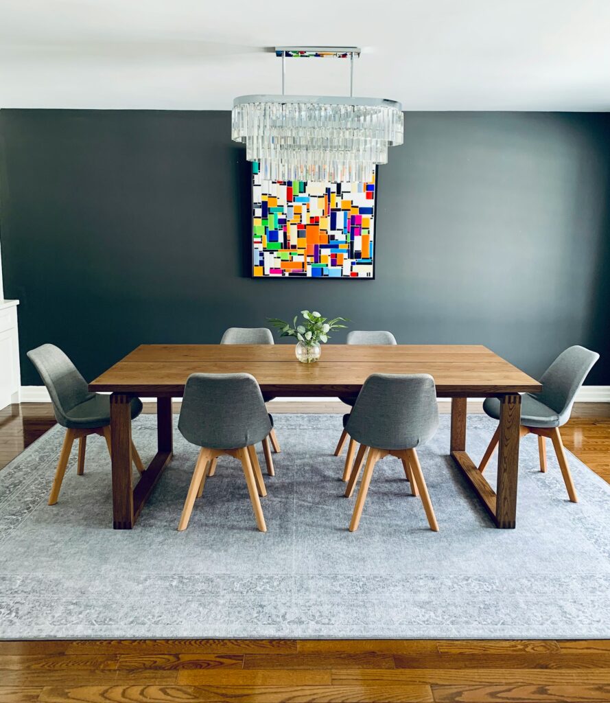 Dining in Style: How to Choose the Perfect Shape for Your Dining Table